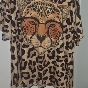 Leopard Print Graphic T-Shirt